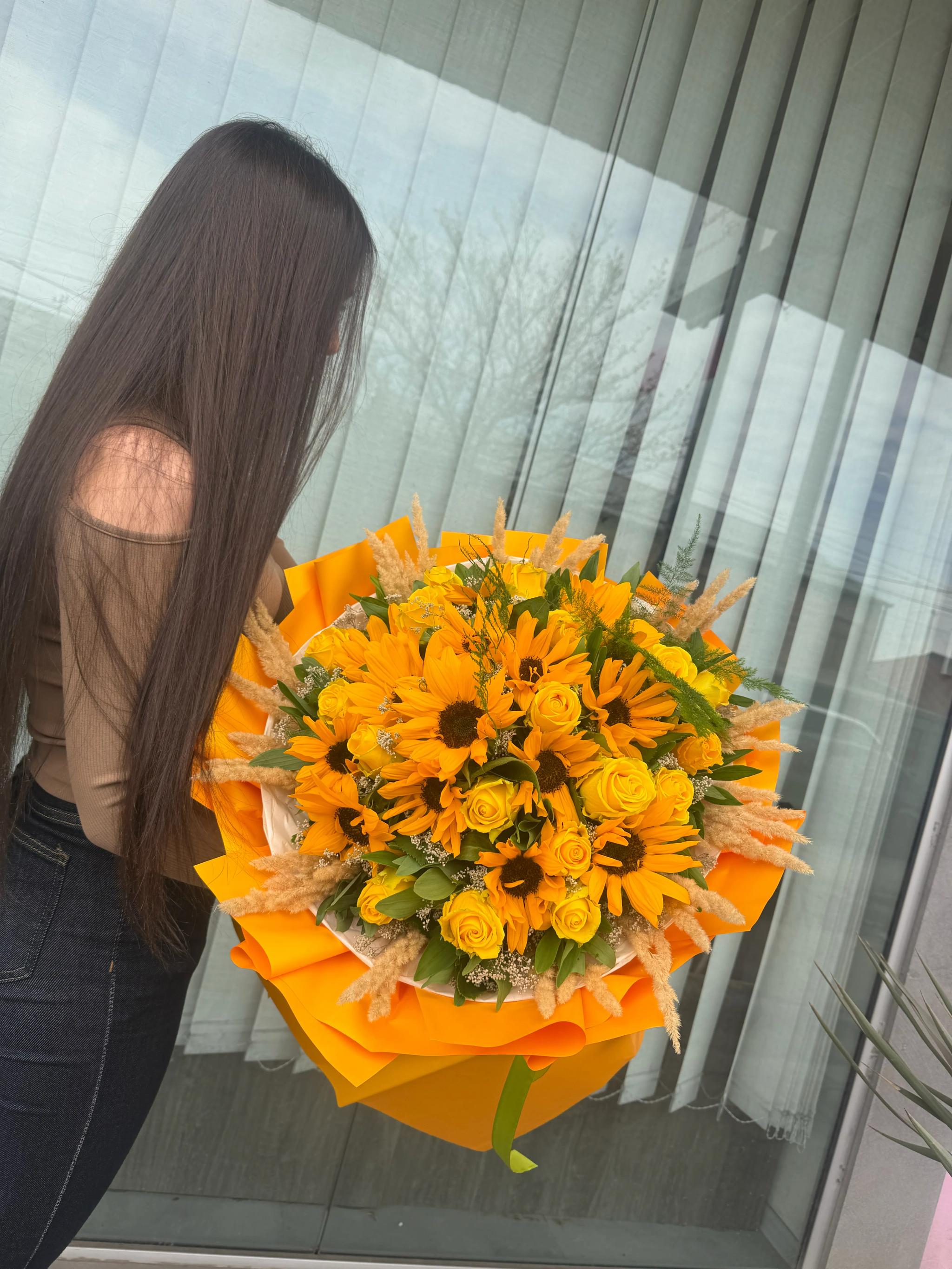 Orange bunch | ծաղիկներ, ծաղկեպսակներ, բույսեր Երևան