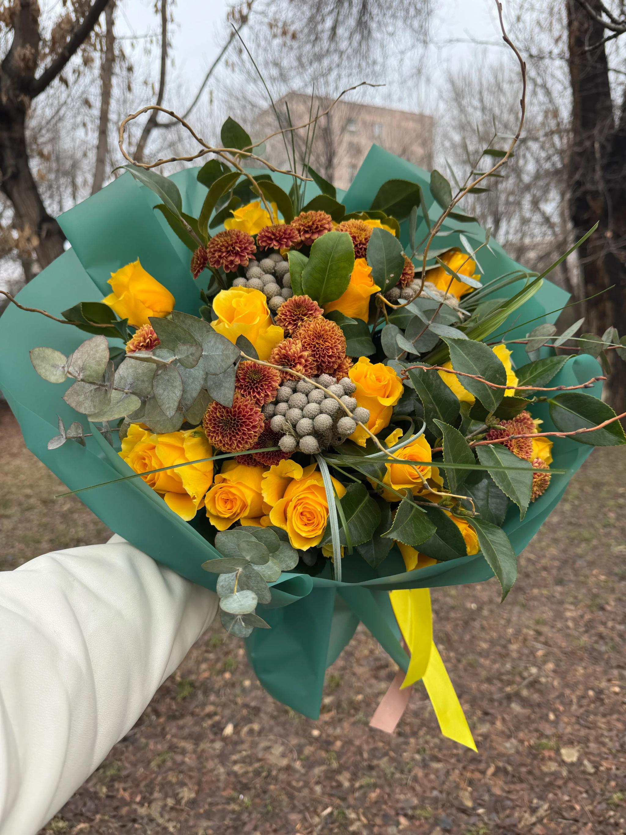 Yellow roses | ծաղիկներ, ծաղկեպսակներ, բույսեր Երևան