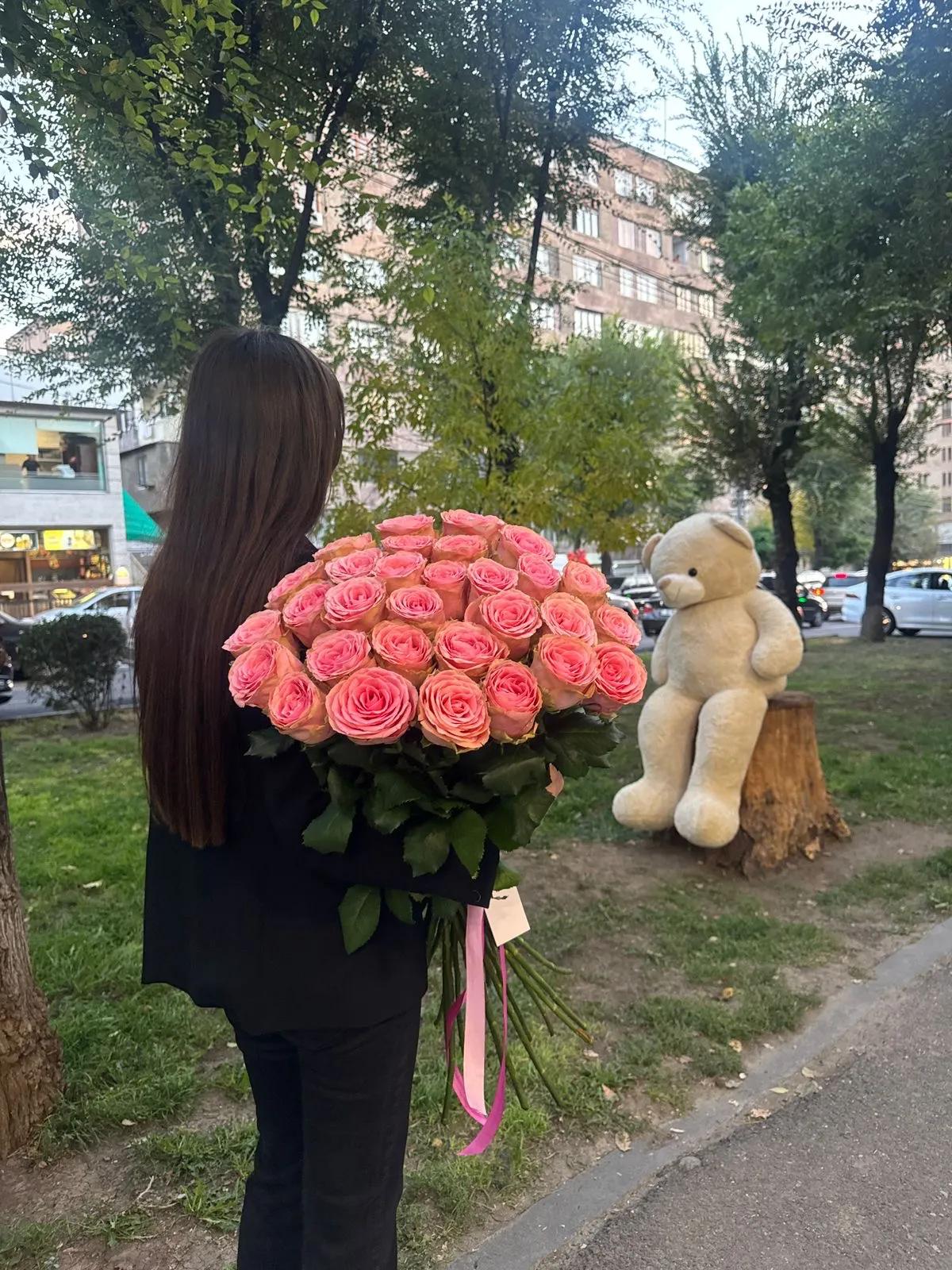Վարդերի փունջ | ծաղիկներ, ծաղկեպսակներ, բույսեր - առաքում Երևան