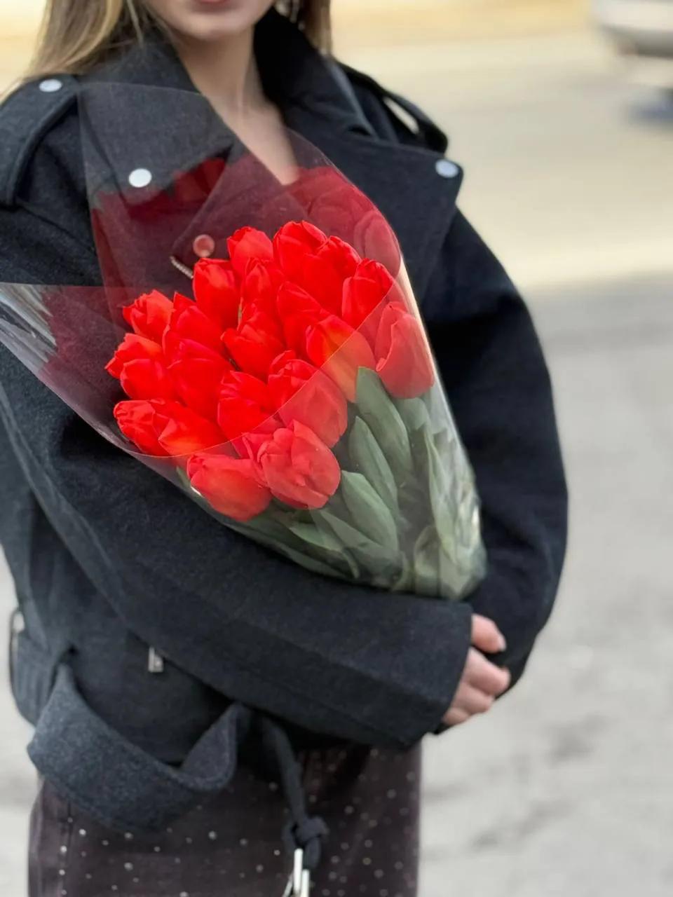 Red tulips | ծաղիկներ, ծաղկեպսակներ, բույսեր - առաքում Երևան