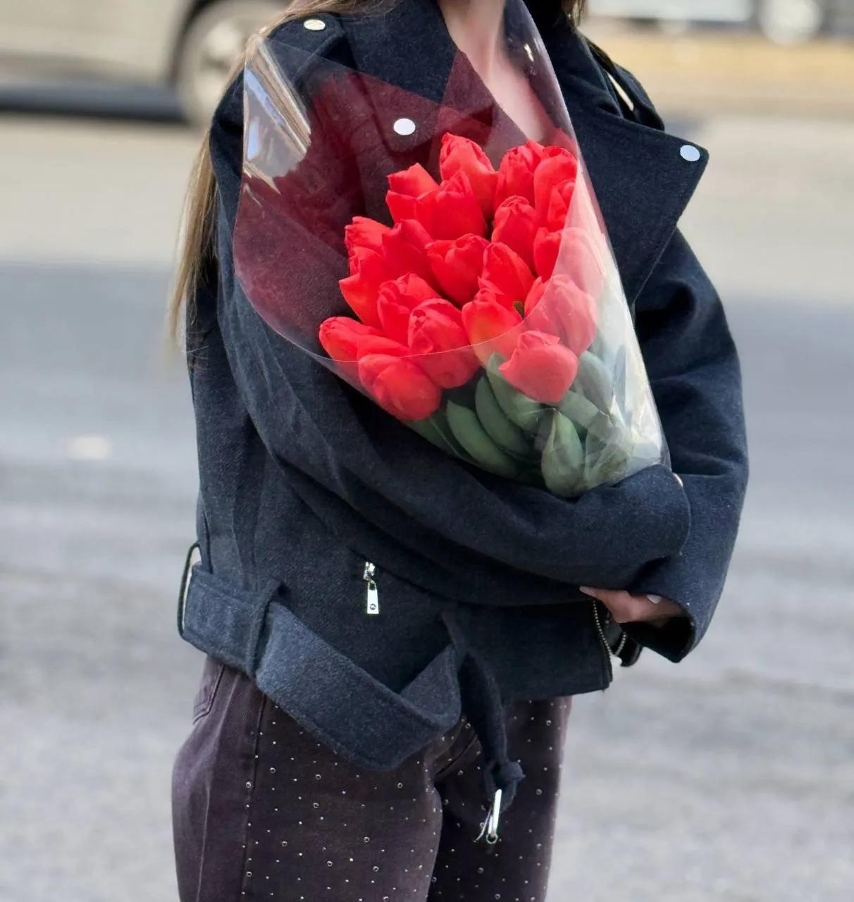Red tulips | ծաղիկներ, ծաղկեպսակներ, բույսեր Երևան