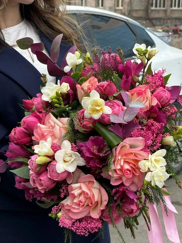 Creative bouquet | ծաղիկներ, ծաղկեպսակներ, բույսեր - առաքում Երևան