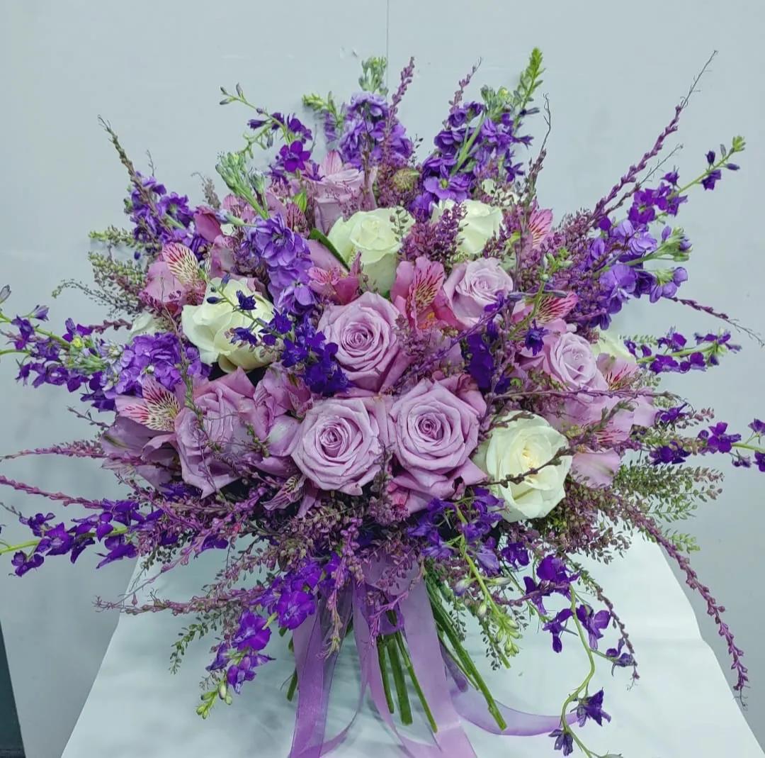 Purple creative bunch | ծաղիկներ, ծաղկեպսակներ, բույսեր Երևան